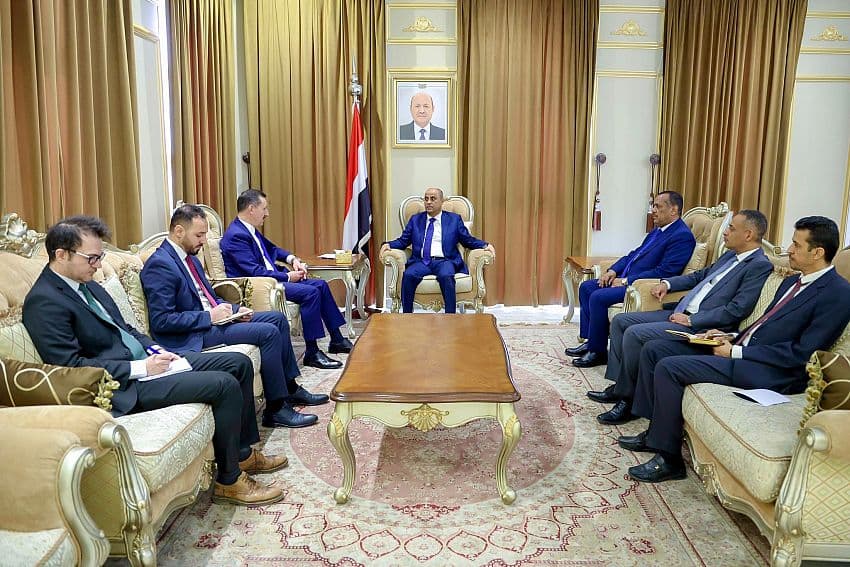 رئيس الوزراء يستقبل سفير جمهورية تركيا